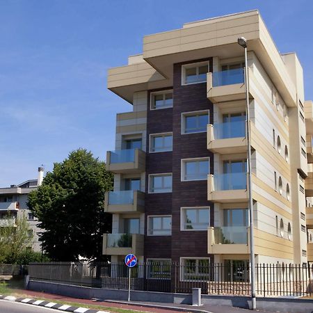 Residence Le Querce Cernusco sul Naviglio Kültér fotó
